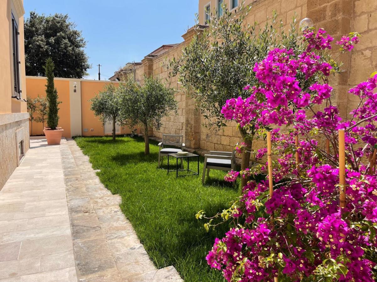 Palazzo Pitagora Hotel Taranto Eksteriør billede