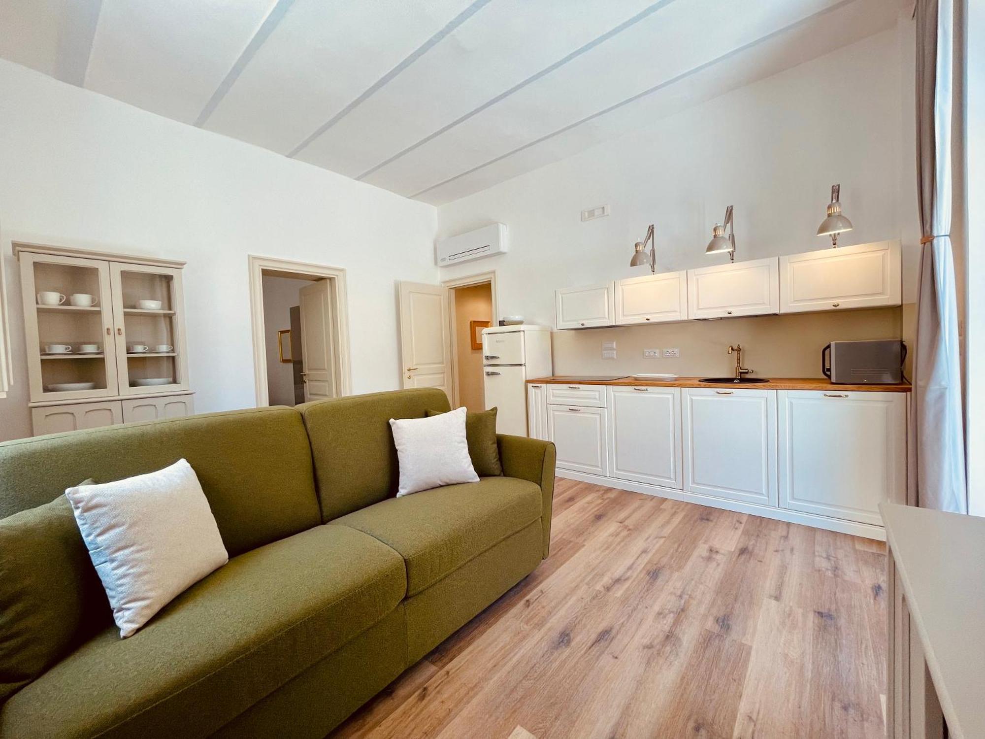 Palazzo Pitagora Hotel Taranto Eksteriør billede